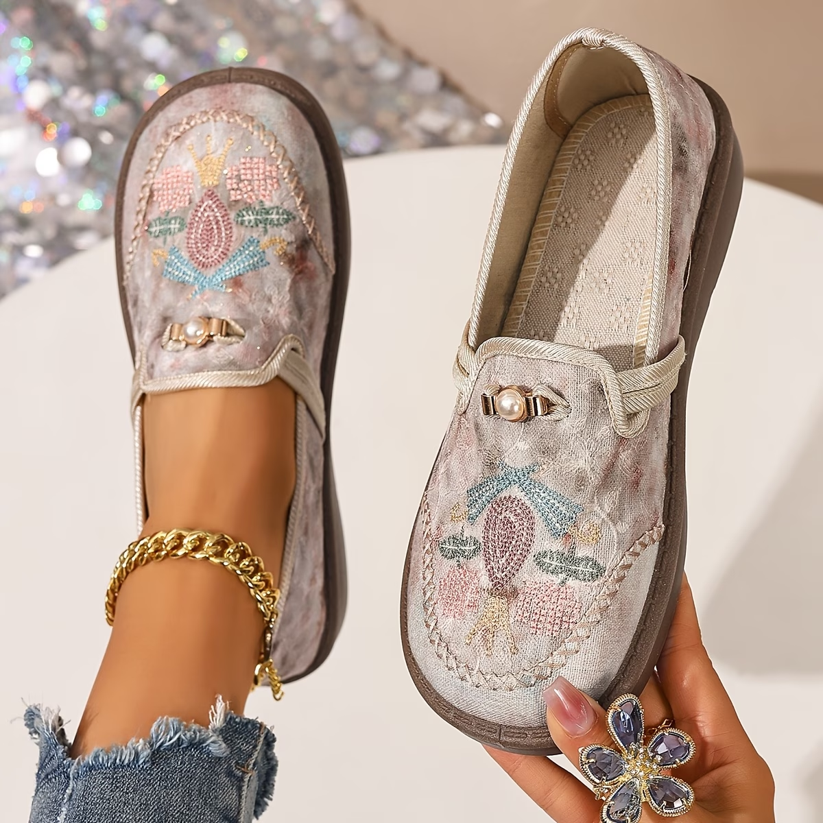 Fynora - Chaussures Femme Confort Quotidien Design Brodé Style Décontracté