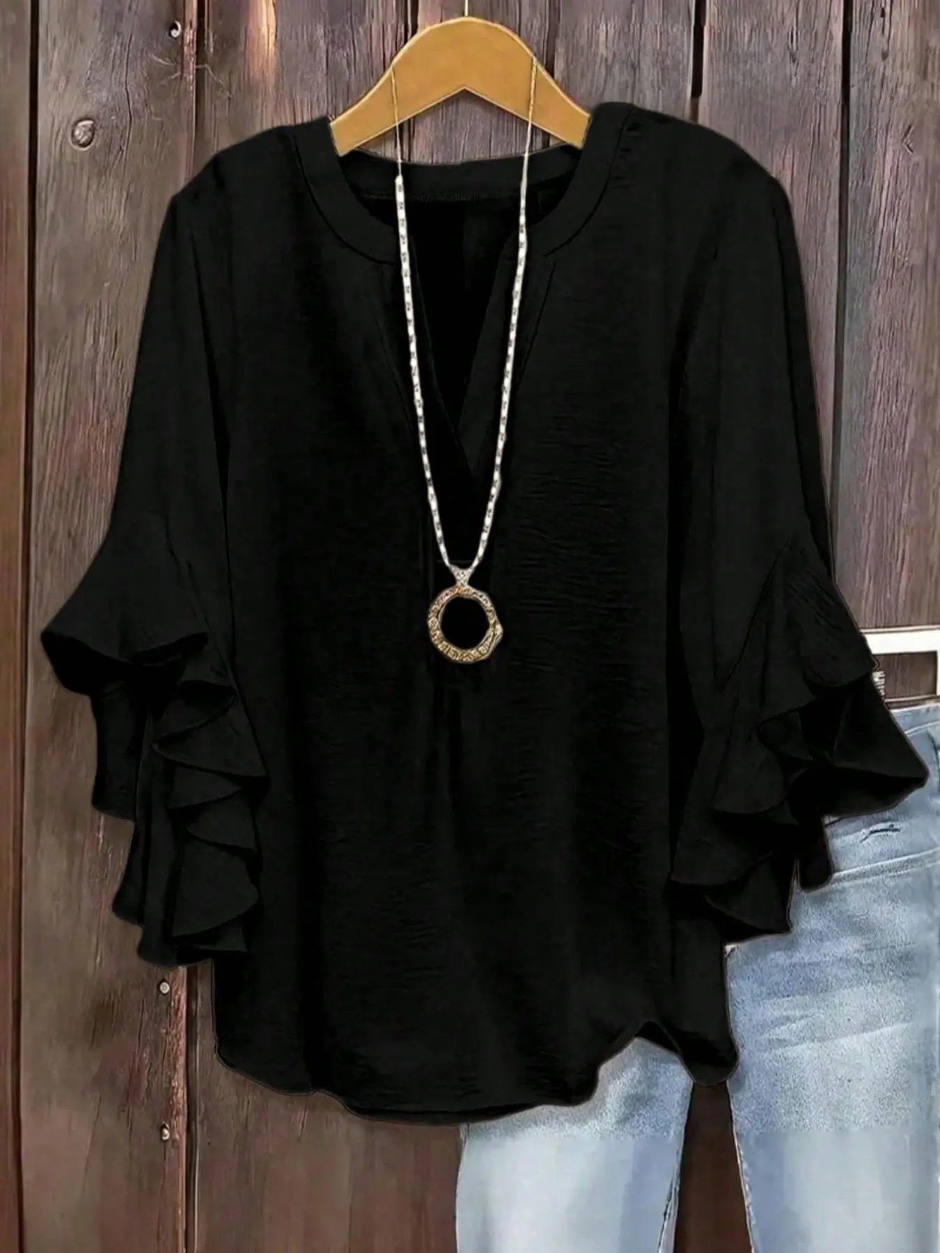Horiana - Blouse femme grande taille à manches volantées et col V