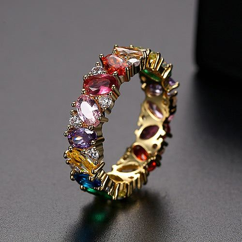 Bague vintage en zircon coloré