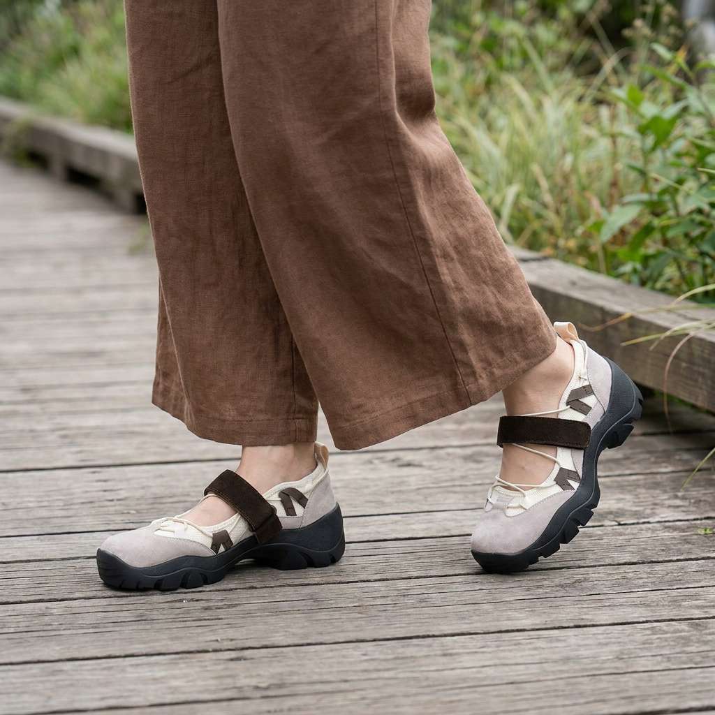 Hedda - Mocassins femme confort avec bride réglable