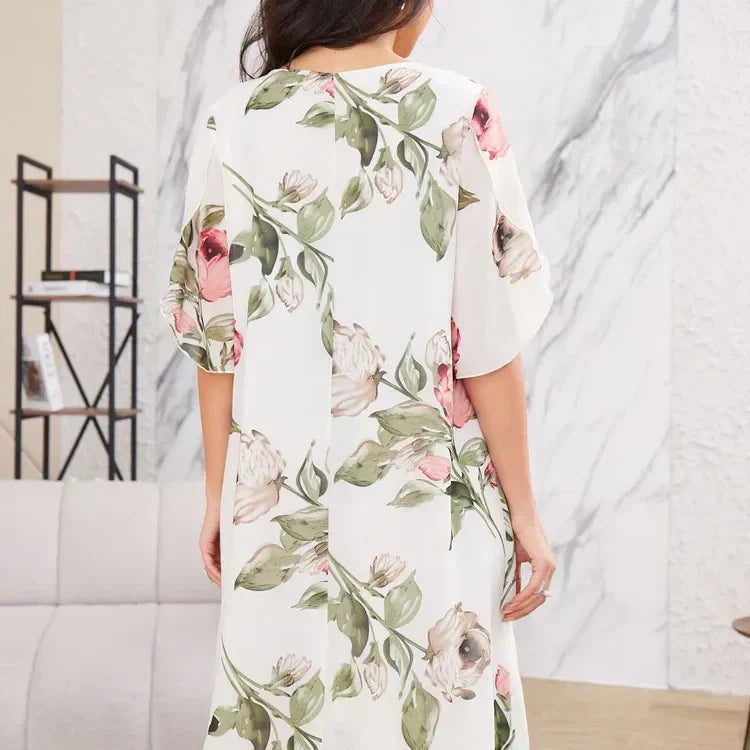 Kalina - Robe en mousseline avec pétales de fleurs