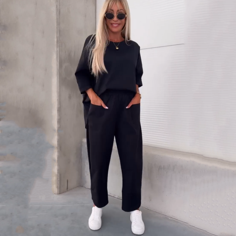 Ilina - Ensemble Deux Pièces Haut à Manches Courtes et Pantalon