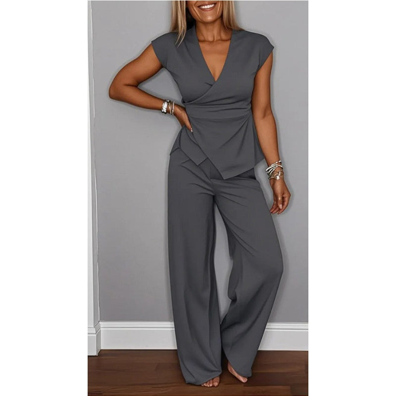 Jessira - Ensemble élégant pour femmes : Haut avec décolleté en V et pantalon
