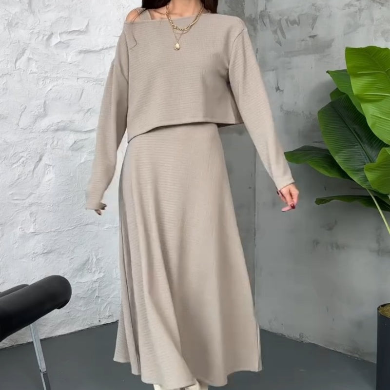 Kalissavine -  Ensemble Tricoté Deux Pièces Femme – Robe Midi & Top Court Élégant