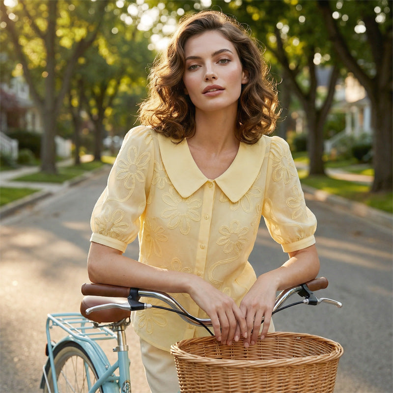 Perina - Chemise Fleurie Brodée Style Rétro